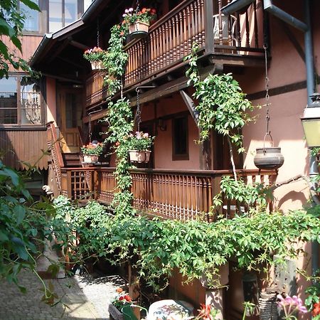 Hotel De L'Ange Niedermorschwihr Экстерьер фото